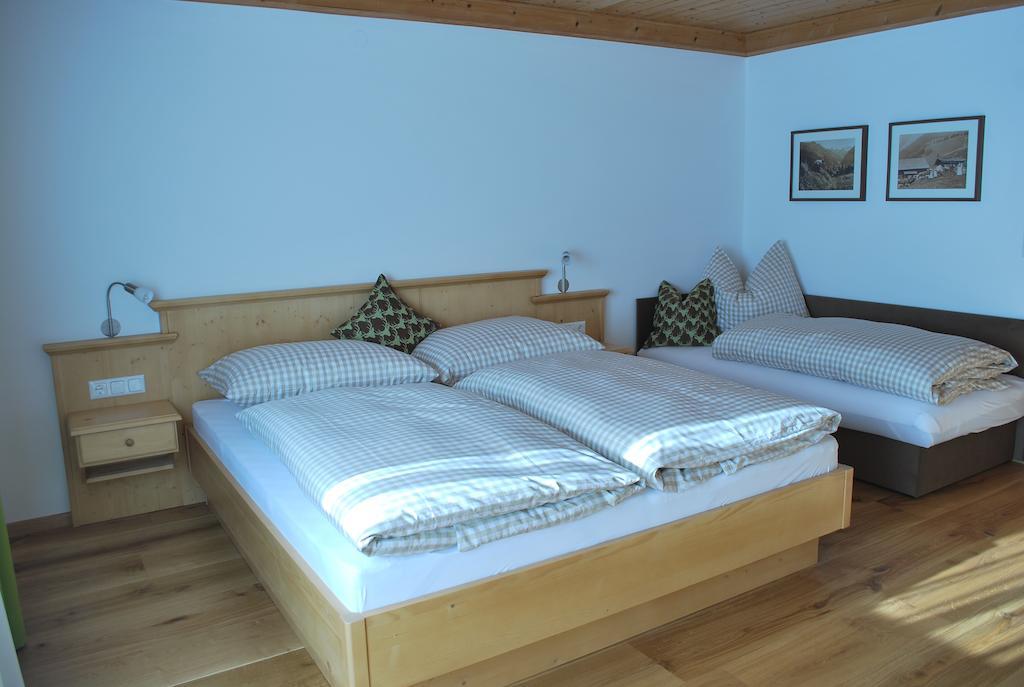 Hotel Gastehaus Einodberg Mittersill Habitación foto
